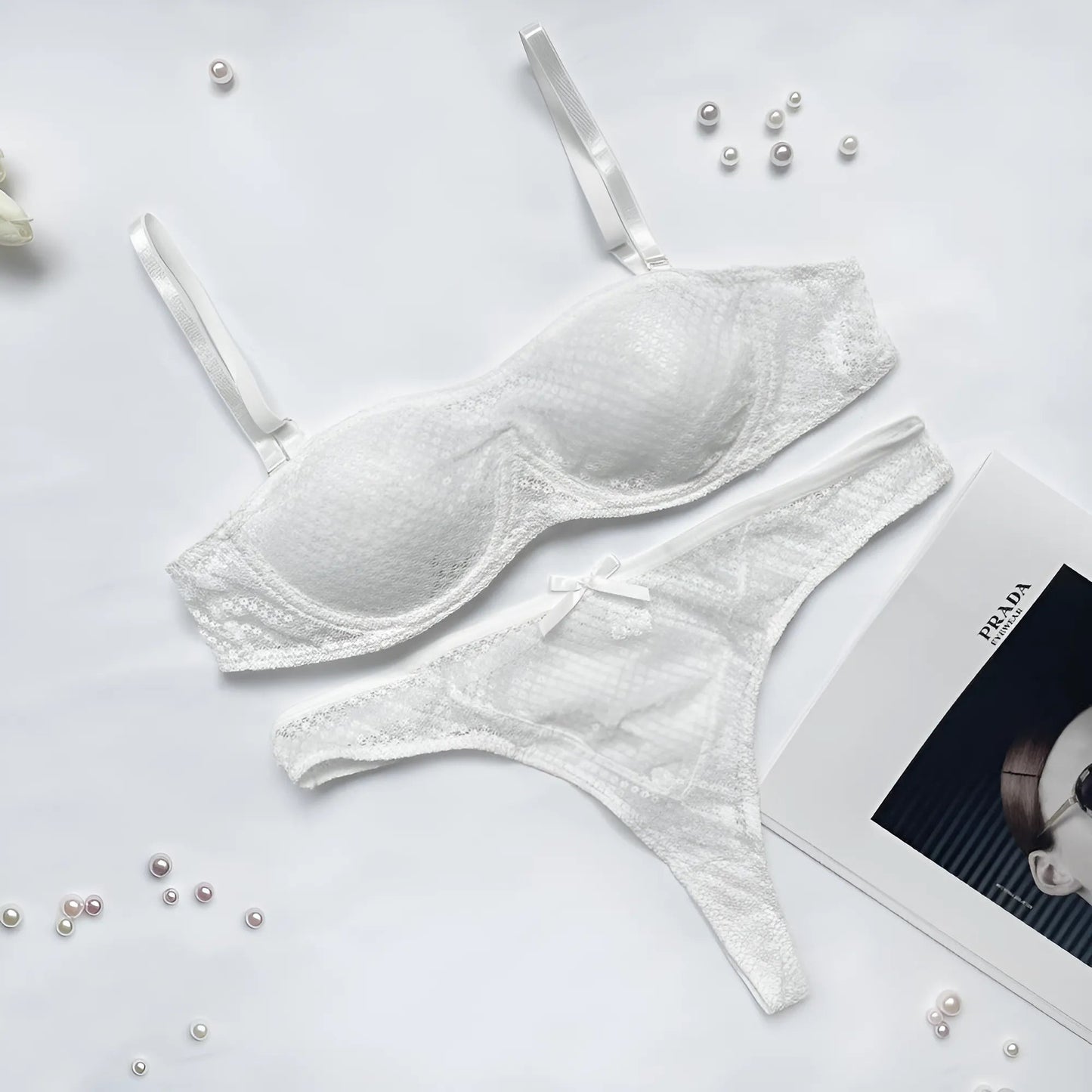 Bianco Set di Lingerie in Pizzo e Rete