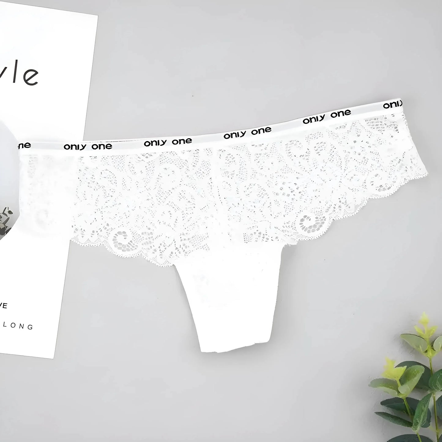 Bianco Stringate in pizzo