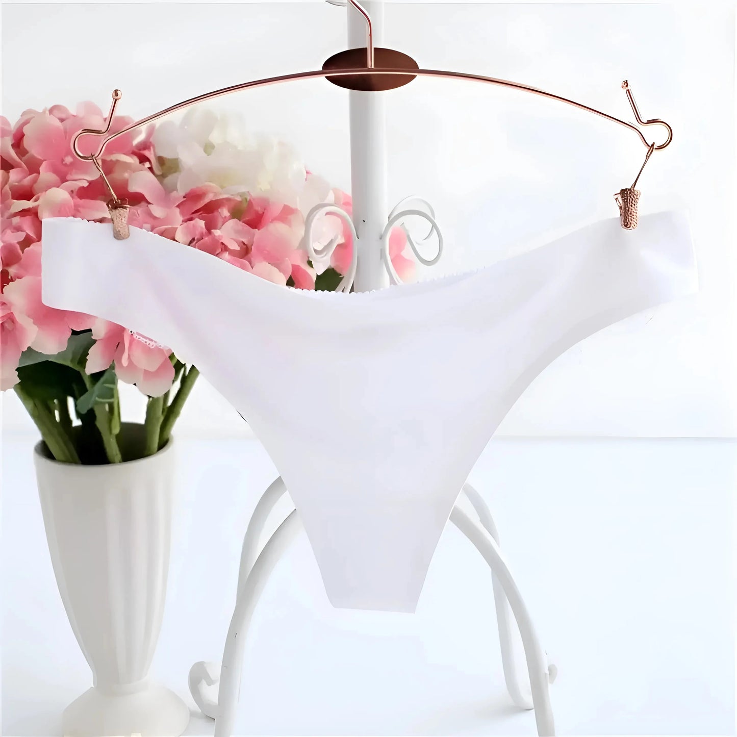 Bianco Slip senza cuciture con retro in pizzo