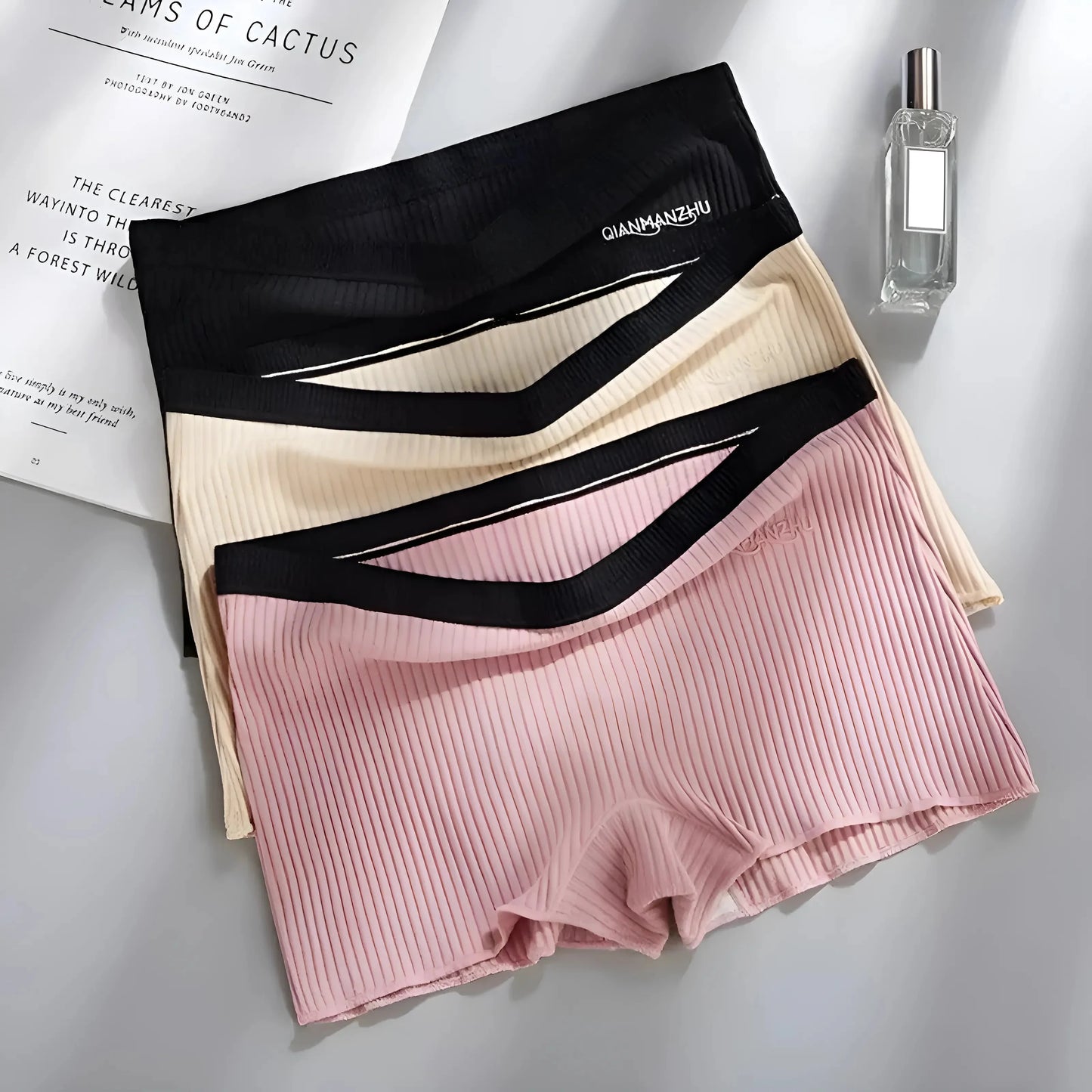 Boxer da donna con rifiniture decorative