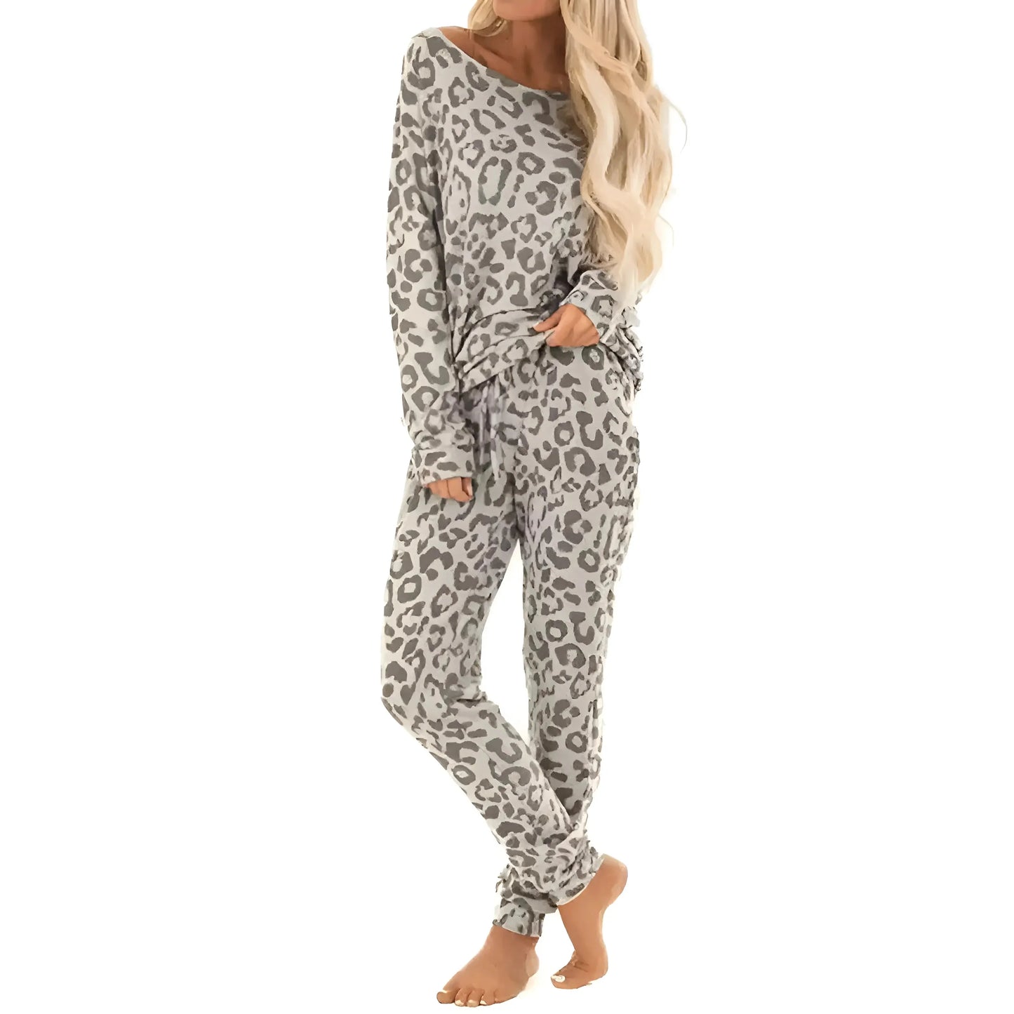 Pigiama da donna con stampa leopardata e pantaloni lunghi