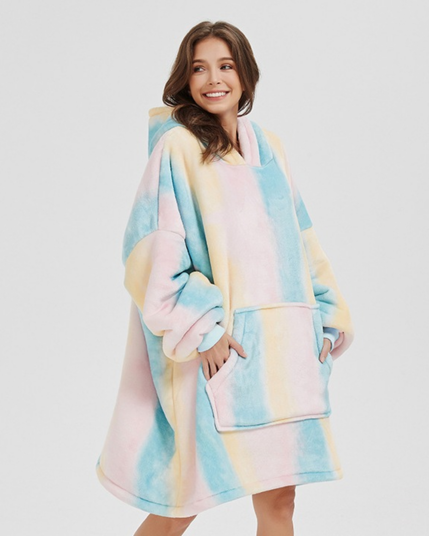 Felpa oversize in peluche con cappuccio e tasca