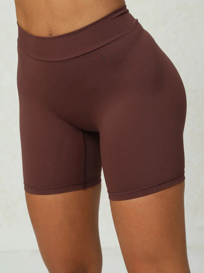 Pantaloni sportivi corti