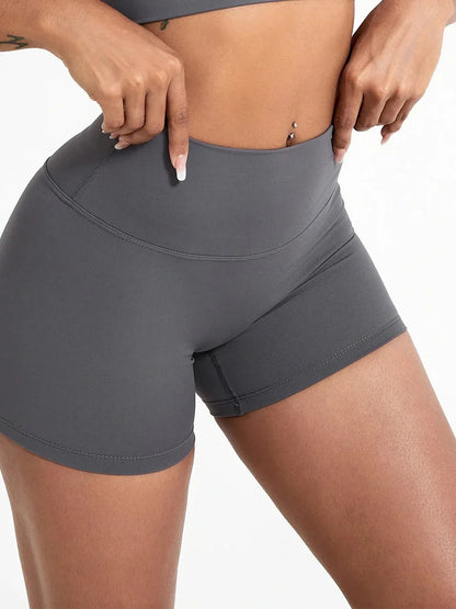 Pantaloni sportivi corti