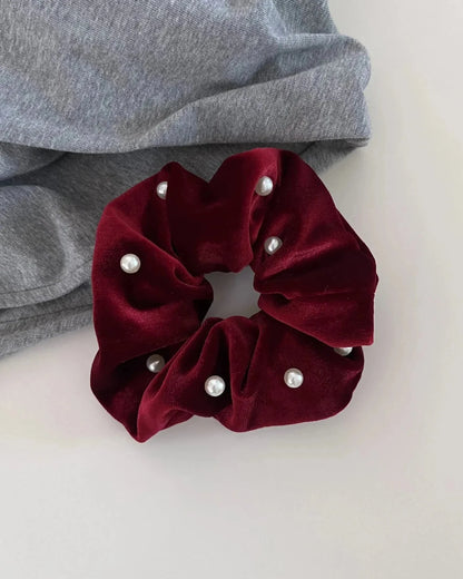 Fascia per capelli in velluto scrunchie con perle