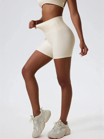 Pantaloni sportivi corti
