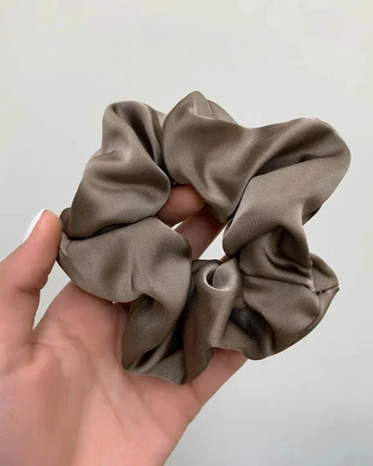 Fascia per capelli in satin scrunchie