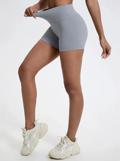 Pantaloni sportivi corti