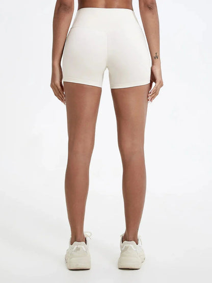 Pantaloni sportivi corti