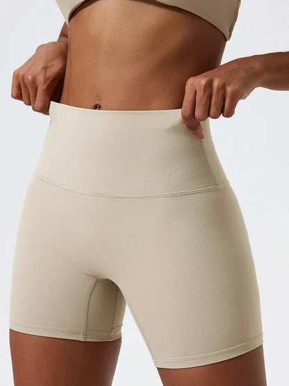 Pantaloni sportivi corti