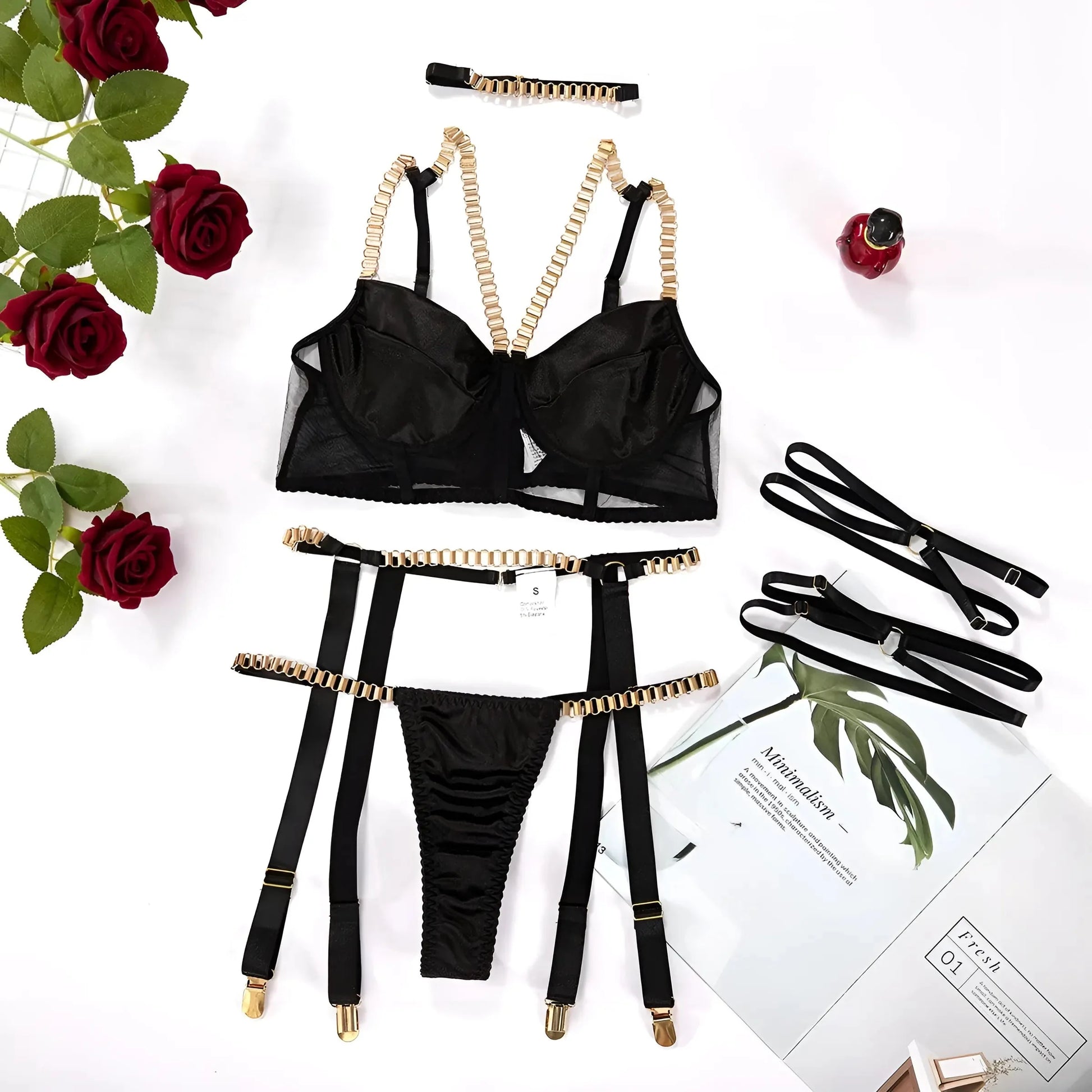 Nero Set di Lingerie a 3 Pezzi con Catene Decorative