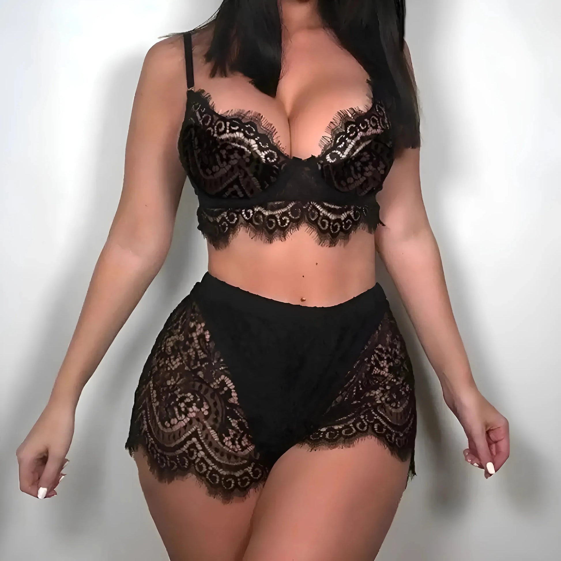 Nero Set di Lingerie in Pizzo con Pantaloni Corti