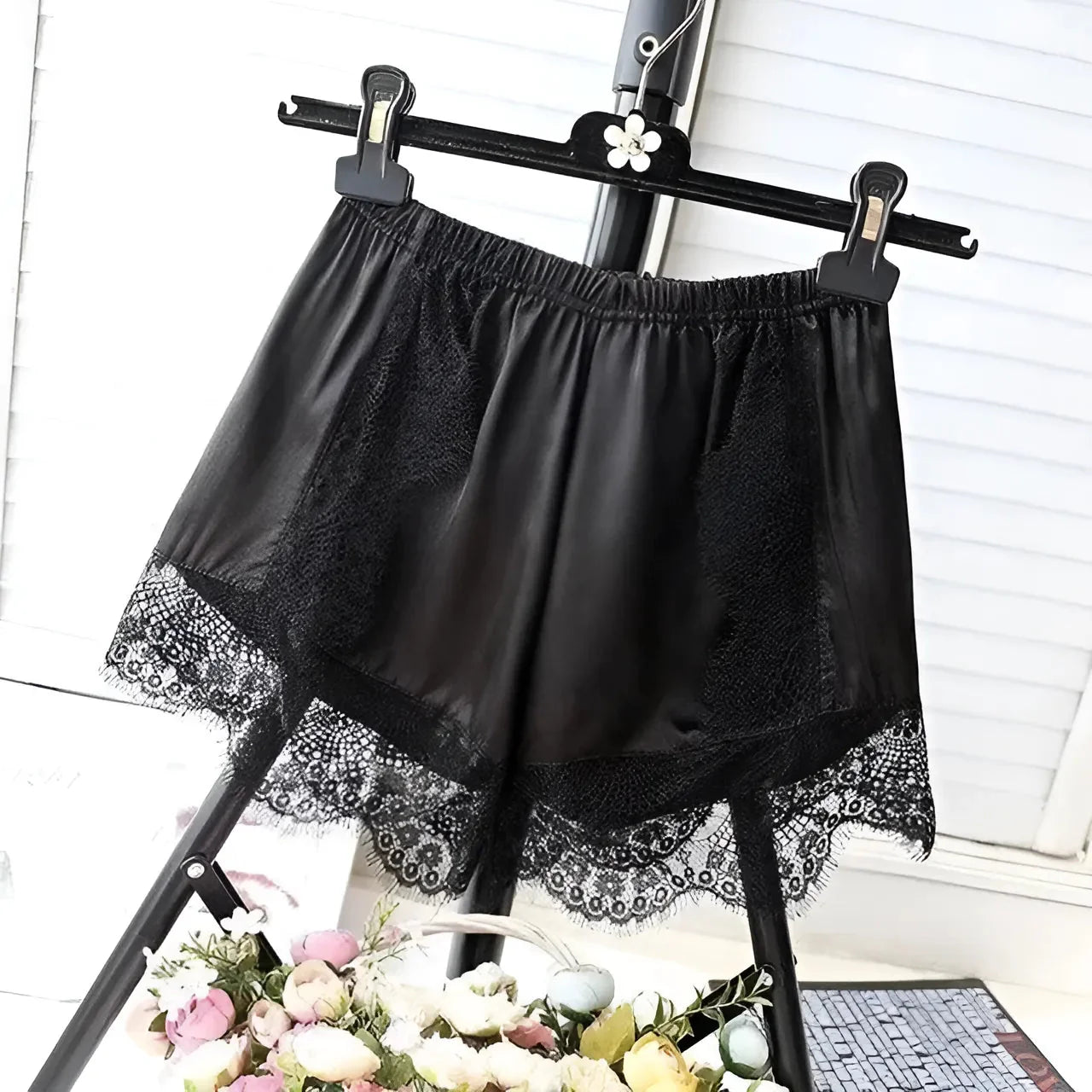 Nero Shorts da notte con pizzo