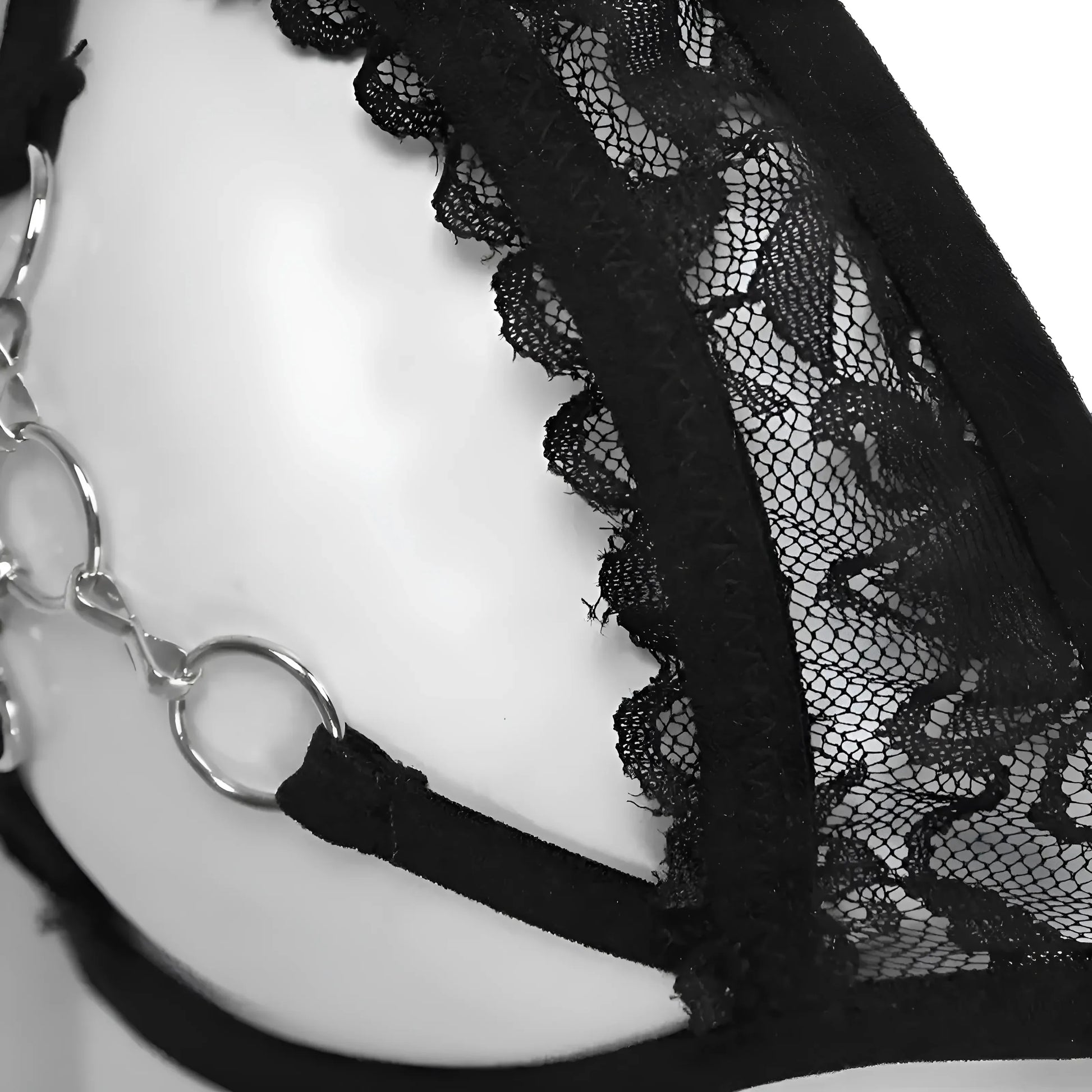  Reggiseno in pizzo con dettagli a taglio