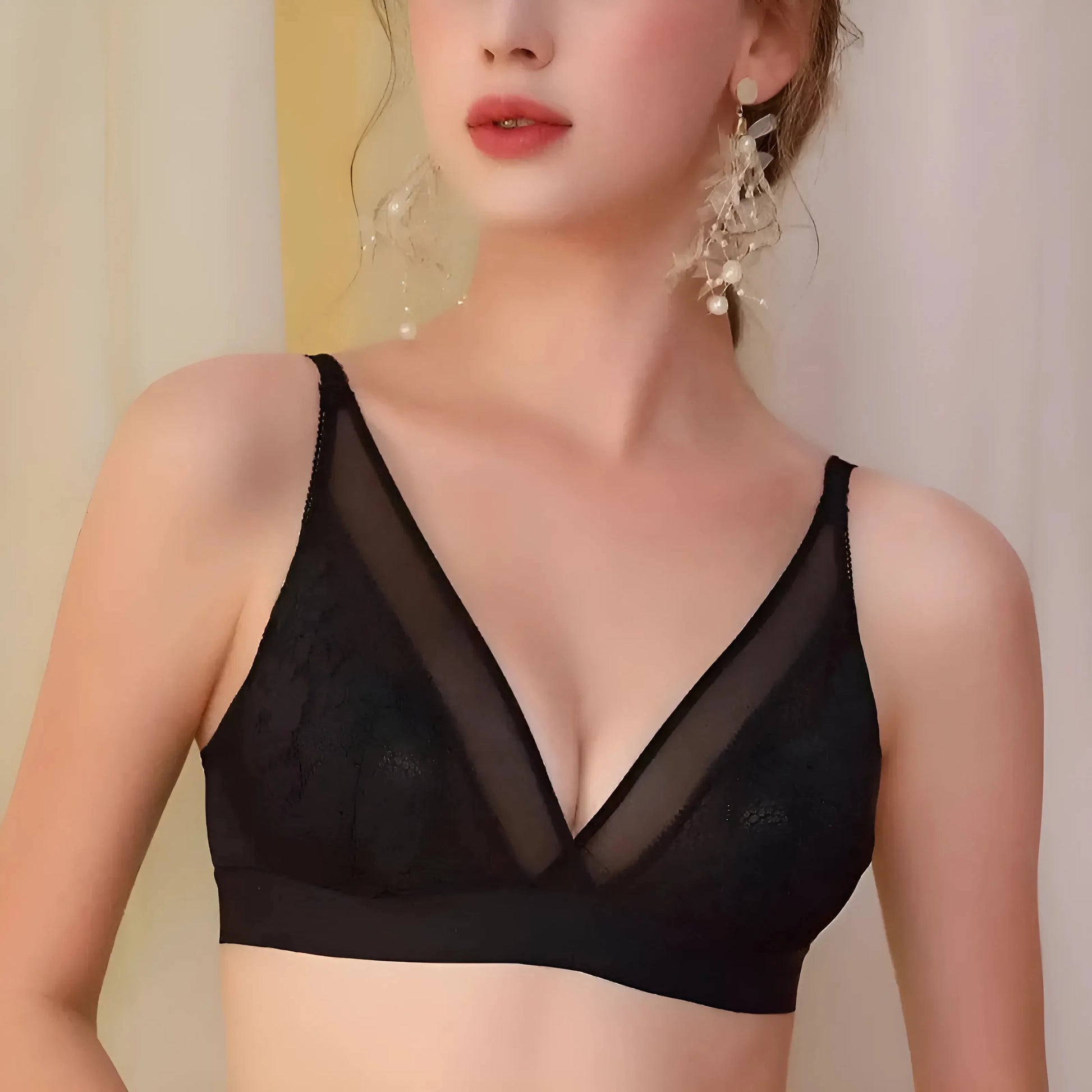  Reggiseno a triangolo in pizzo