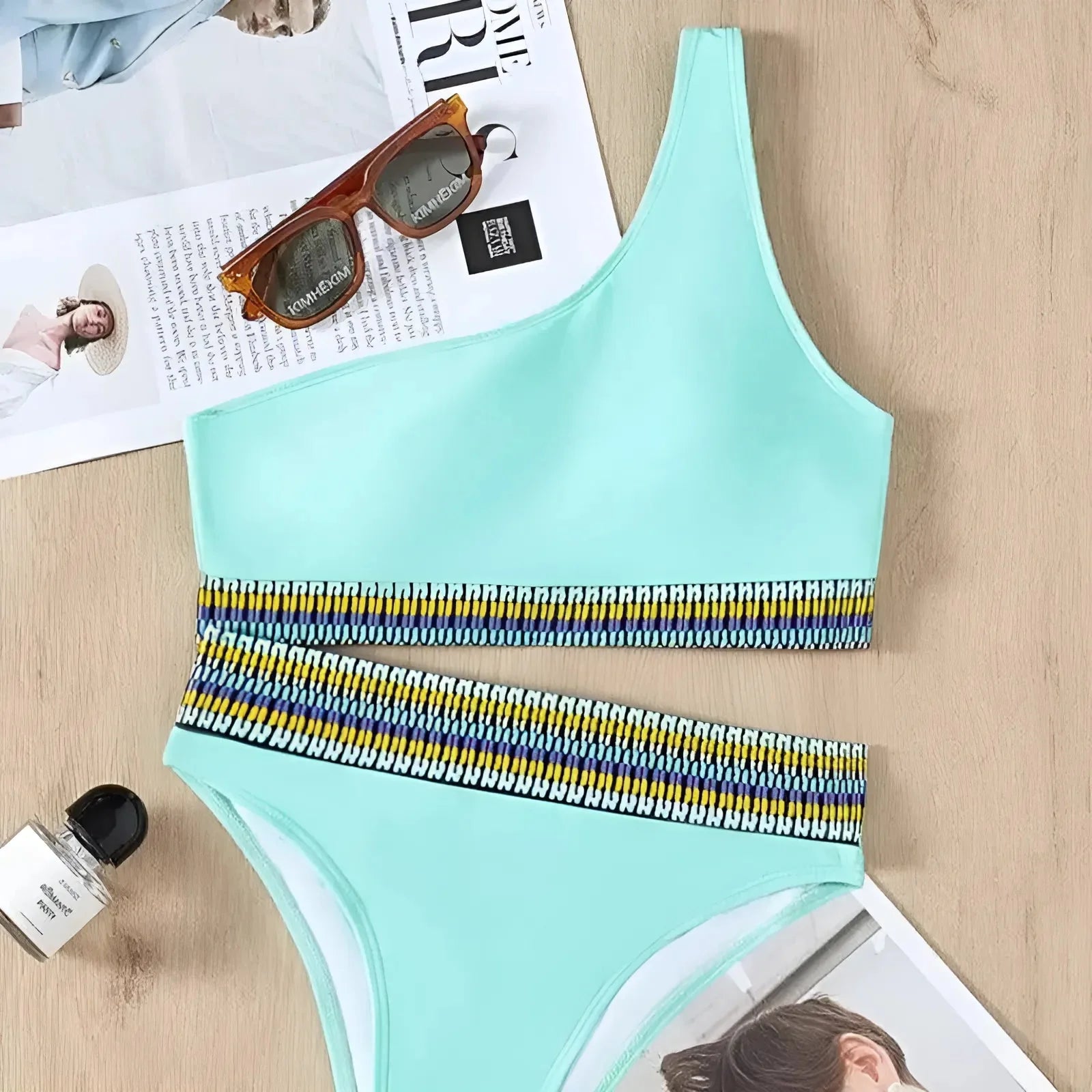  Set bikini a spalla unica