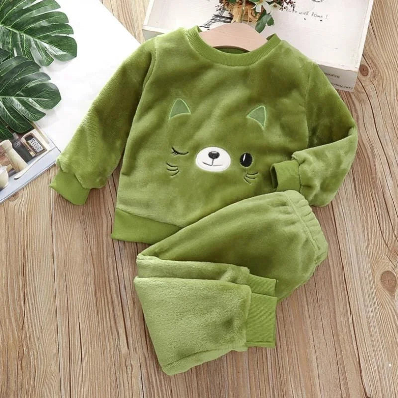 Pigiama peluche per bambini - verde / 9-12 mesi