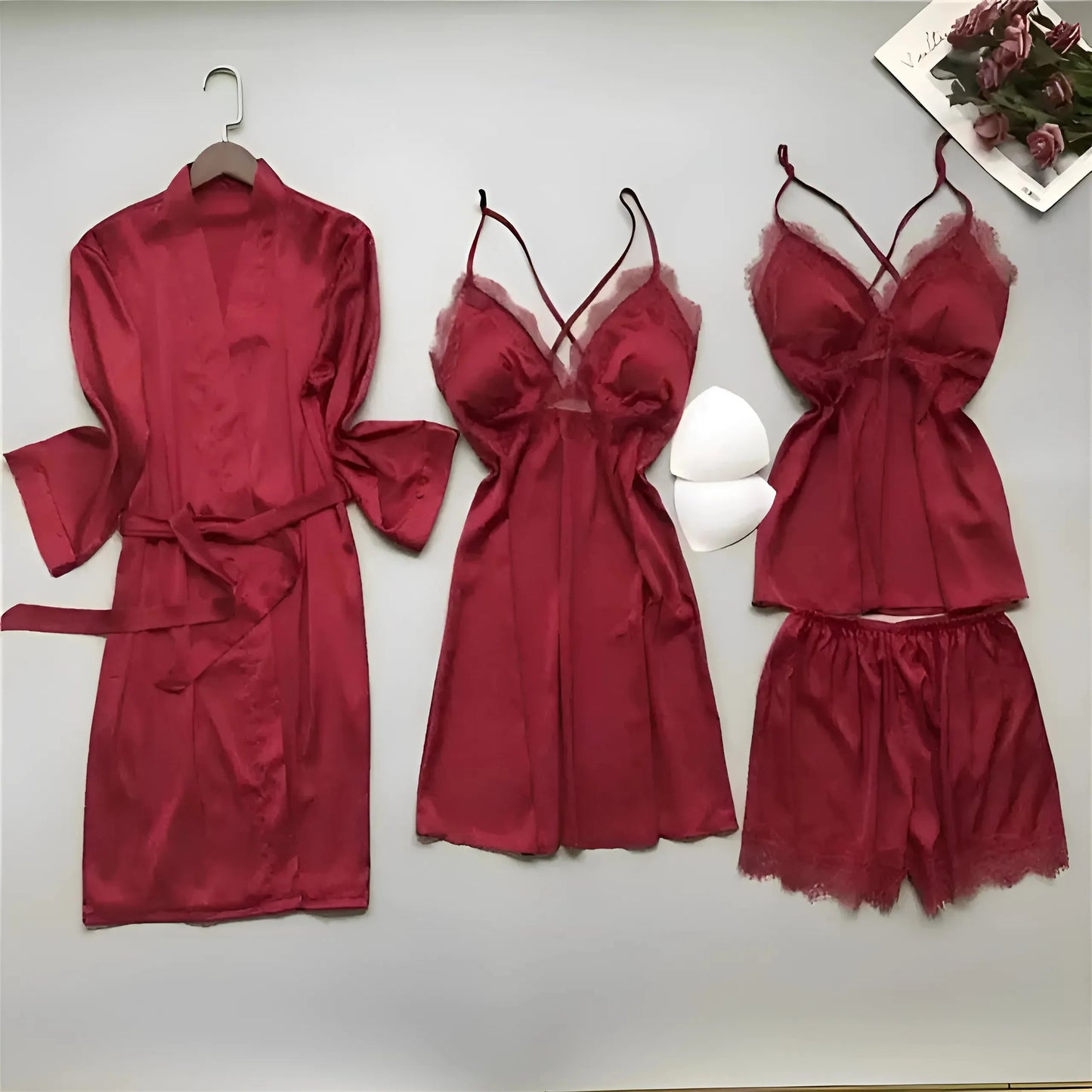 Rosso Set da notte in satin a quattro pezzi