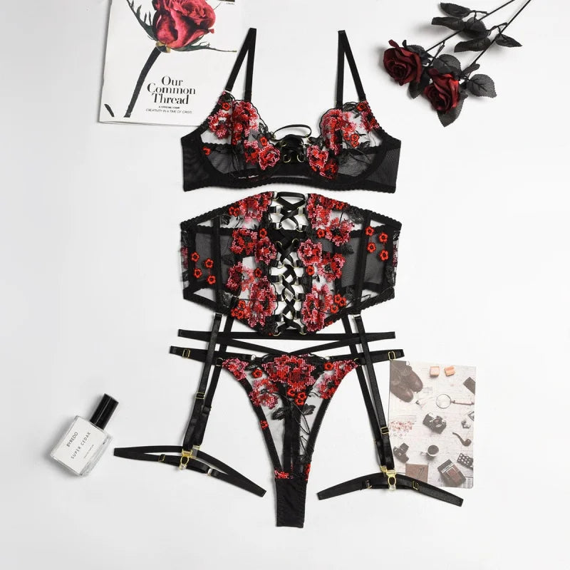 Set di lingerie corsetto composto da 3 pezzi