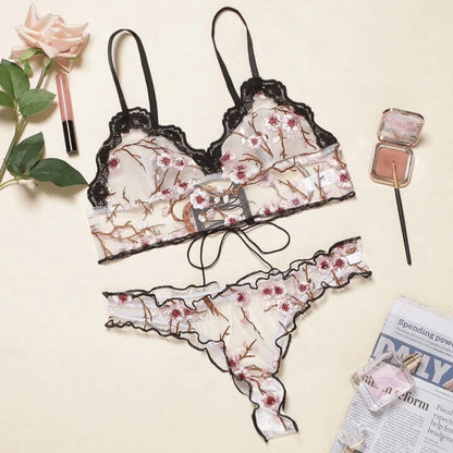 Set di lingerie floreale delicato