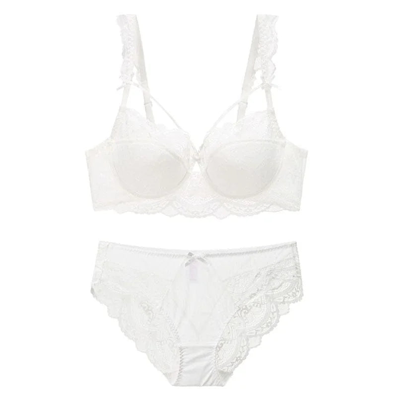 Set di lingerie in pizzo con cinghie alle coppe