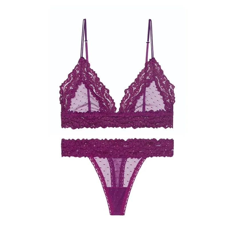 Set di lingerie in pizzo con coppe triangolari