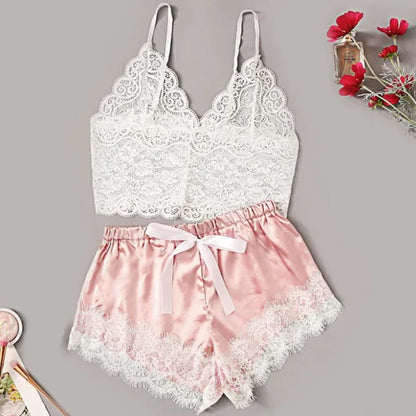 Set di pigiama con top in pizzo e pantaloncini - rosa / s