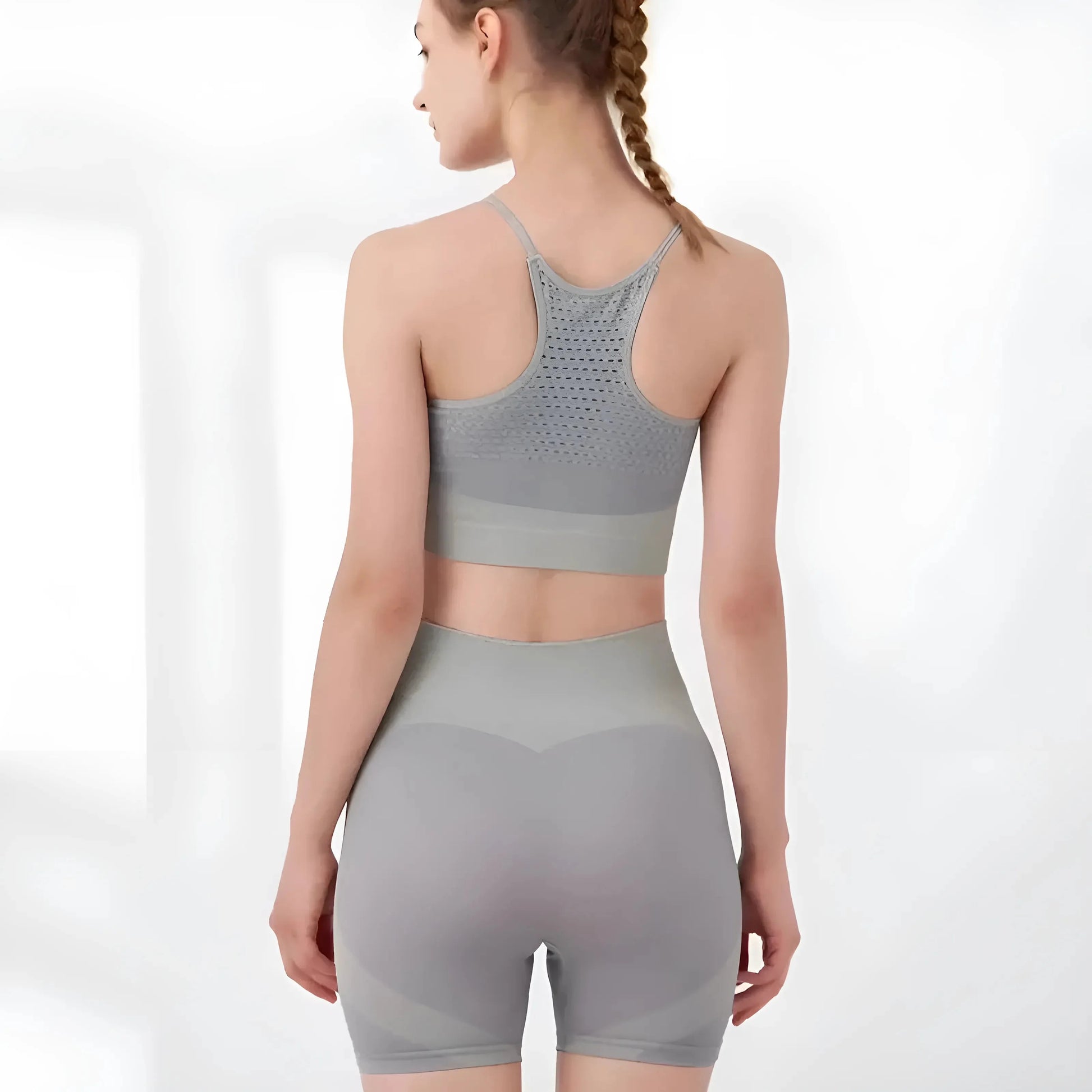  Set Sportivo con Pantaloni Corti