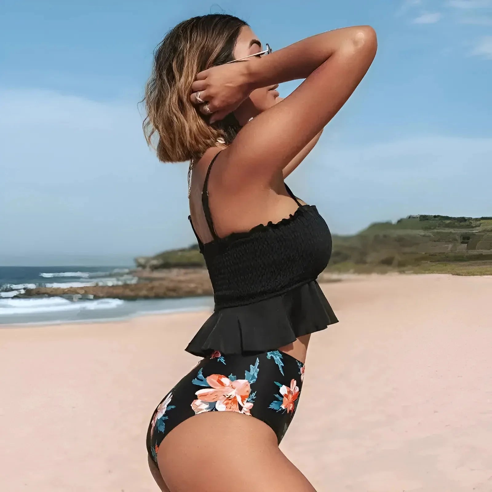  Set bikini a due pezzi con volant