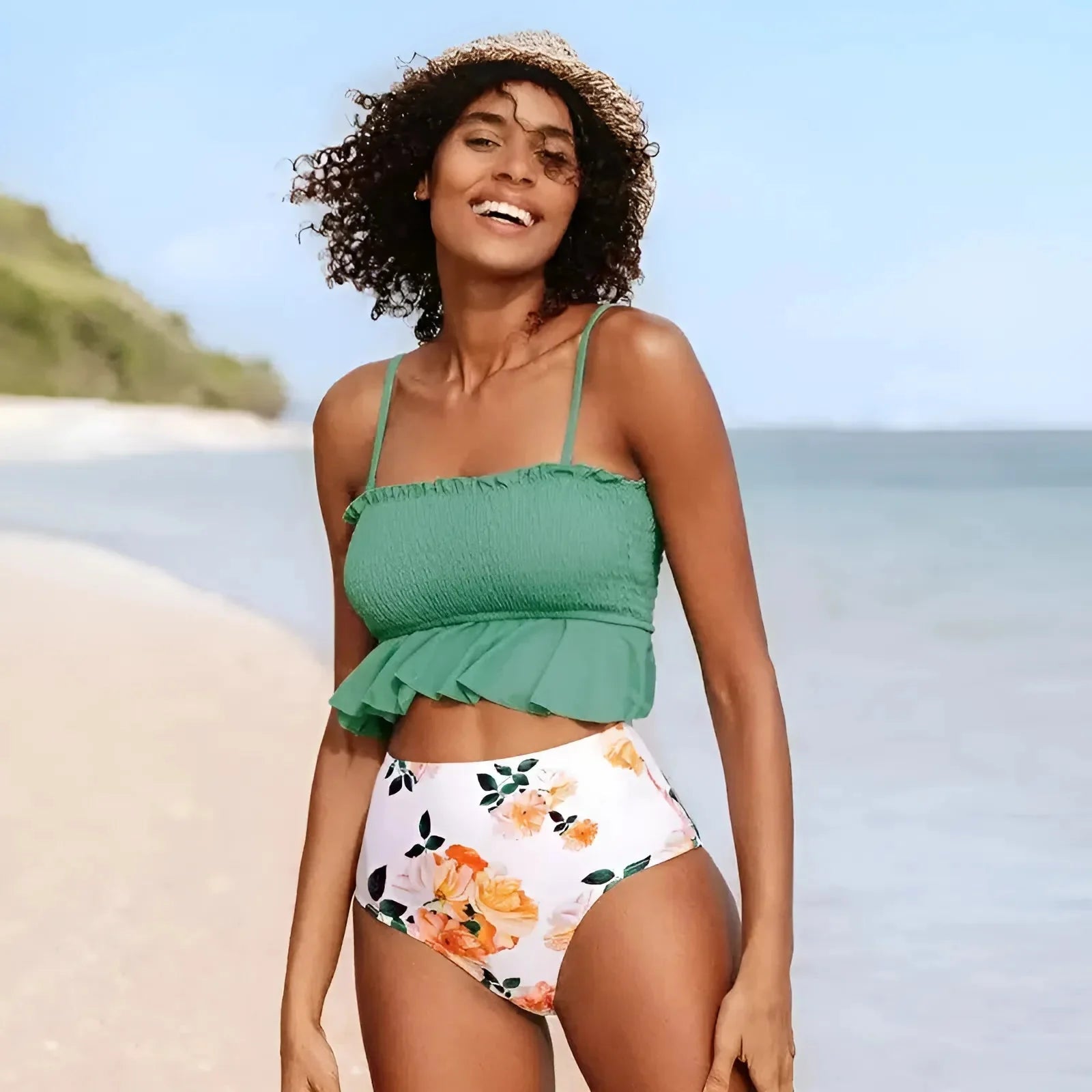  Set bikini a due pezzi con volant