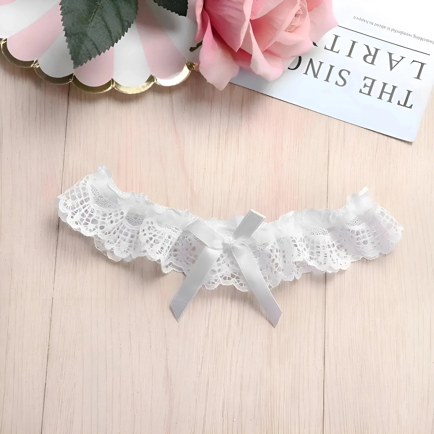 Bianco Garter in Pizzo Classico con Fiocco